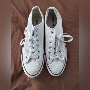 Women’s white converse